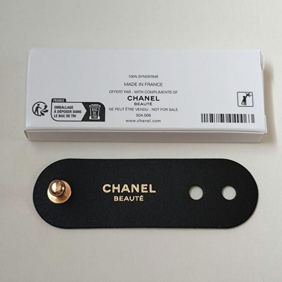 #14 CHANEL La Collection Gift Set 4pcs/Notebook/Bookmark /Cordholder/Pad Key Set - Picture 4 of 9